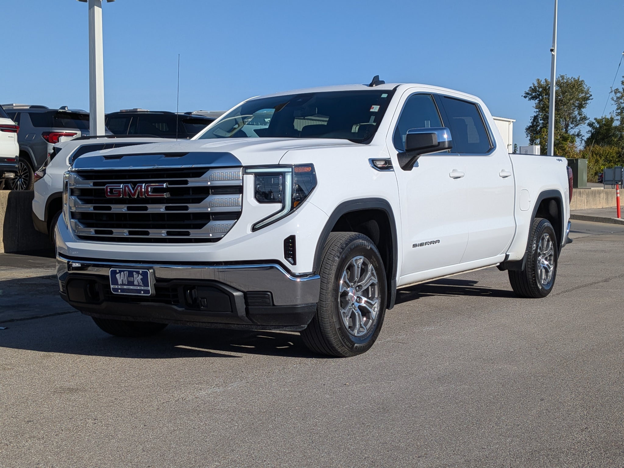 2025 GMC Sierra 1500 SLE