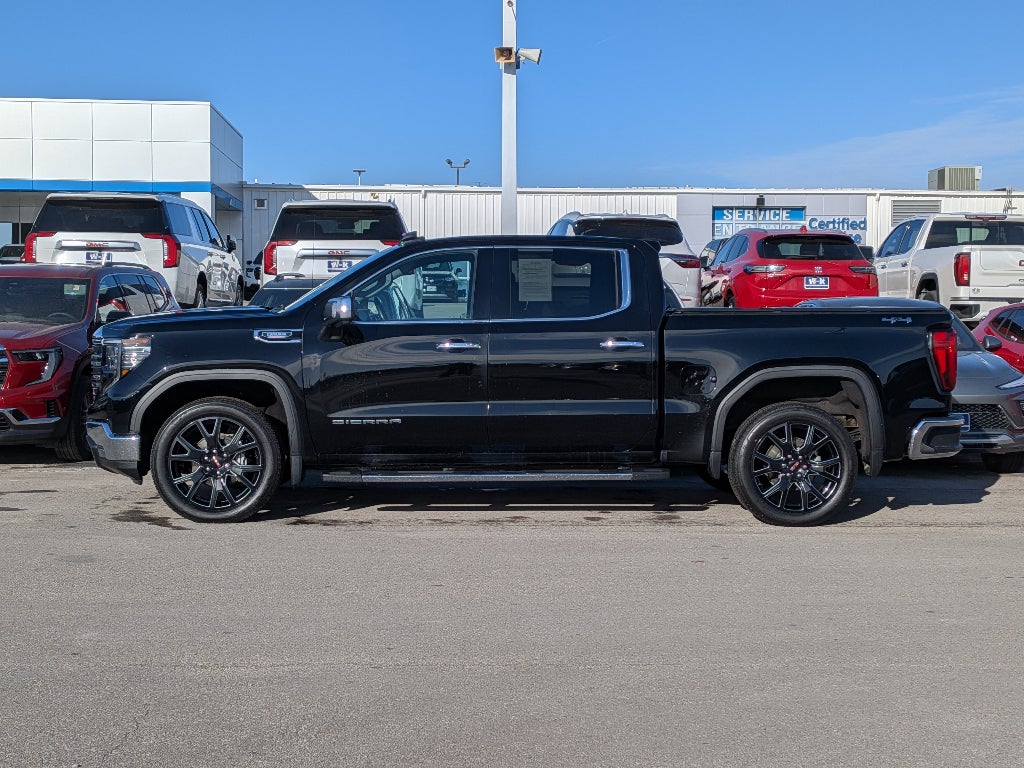 2024 GMC Sierra 1500 SLT
