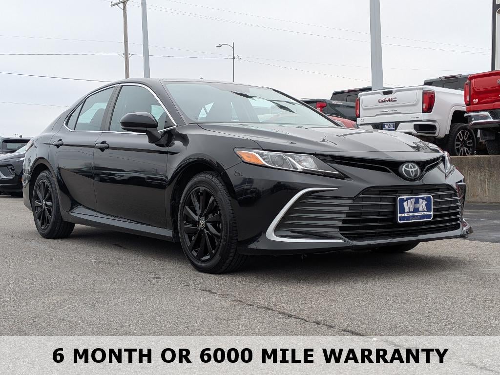 2022 Toyota Camry LE