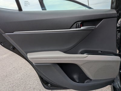 2020 Toyota Camry Hybrid LE