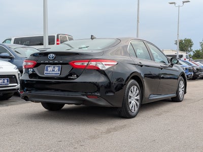 2020 Toyota Camry Hybrid LE