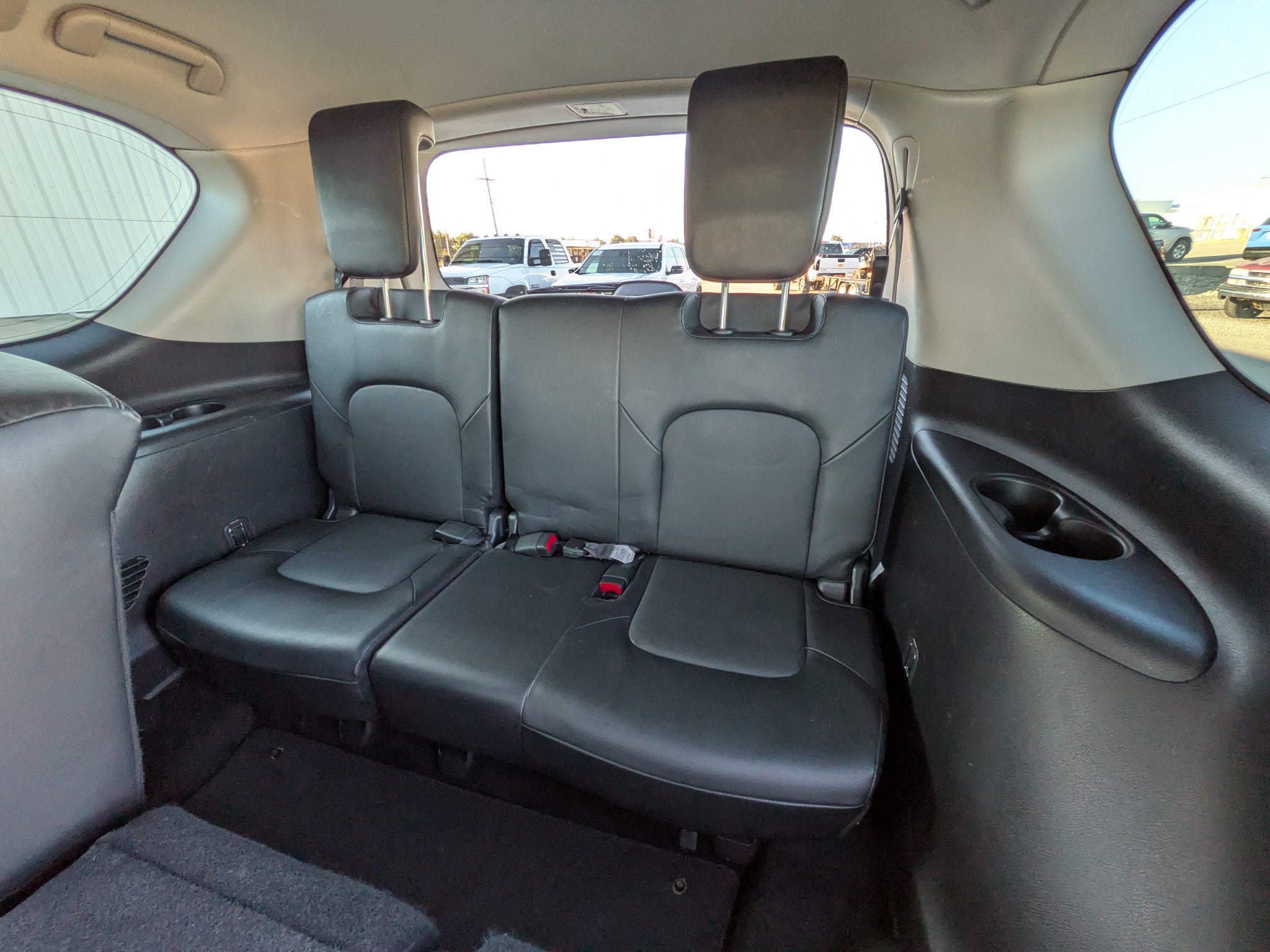 2023 Nissan Armada SV