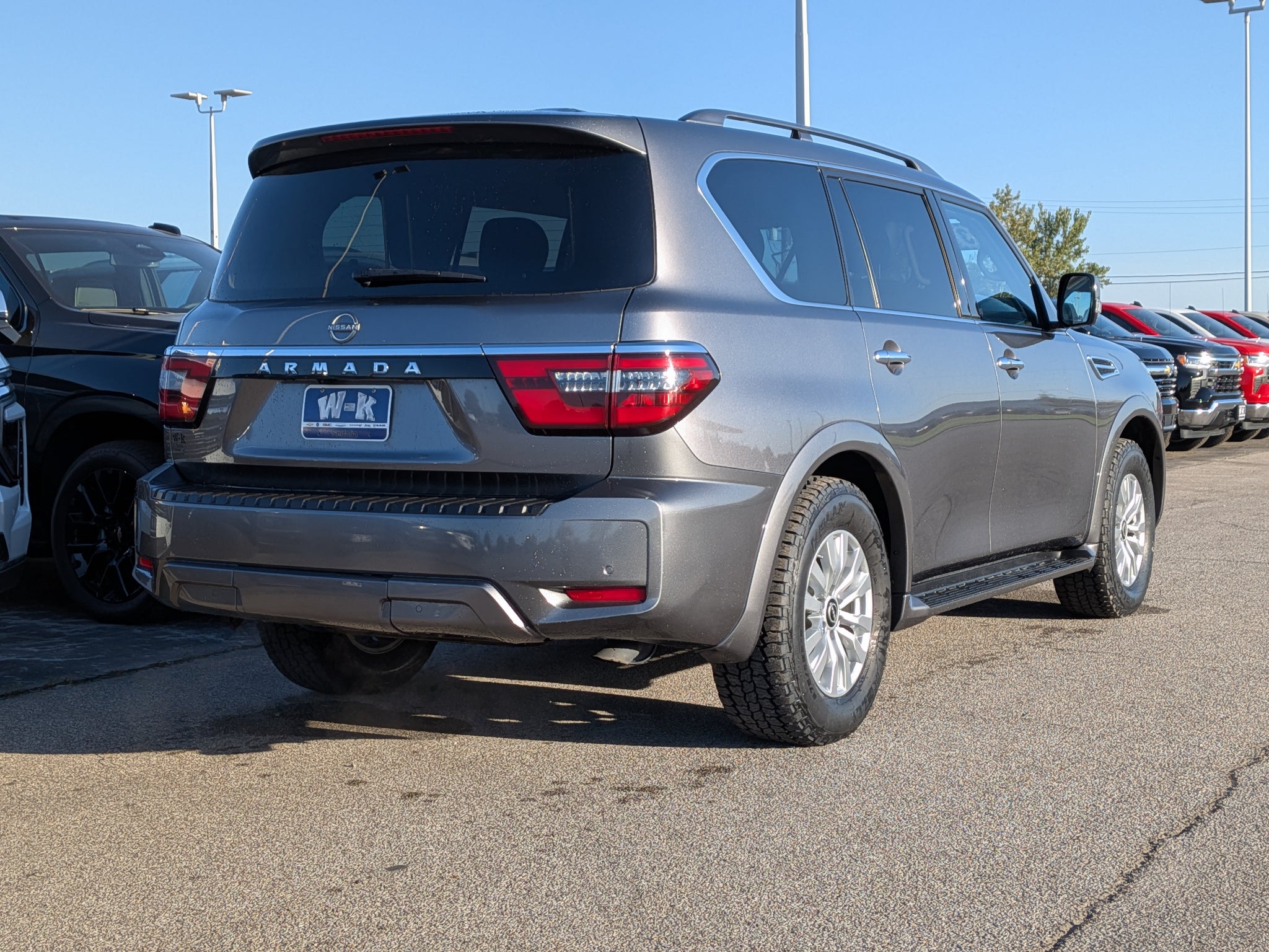 2023 Nissan Armada SV